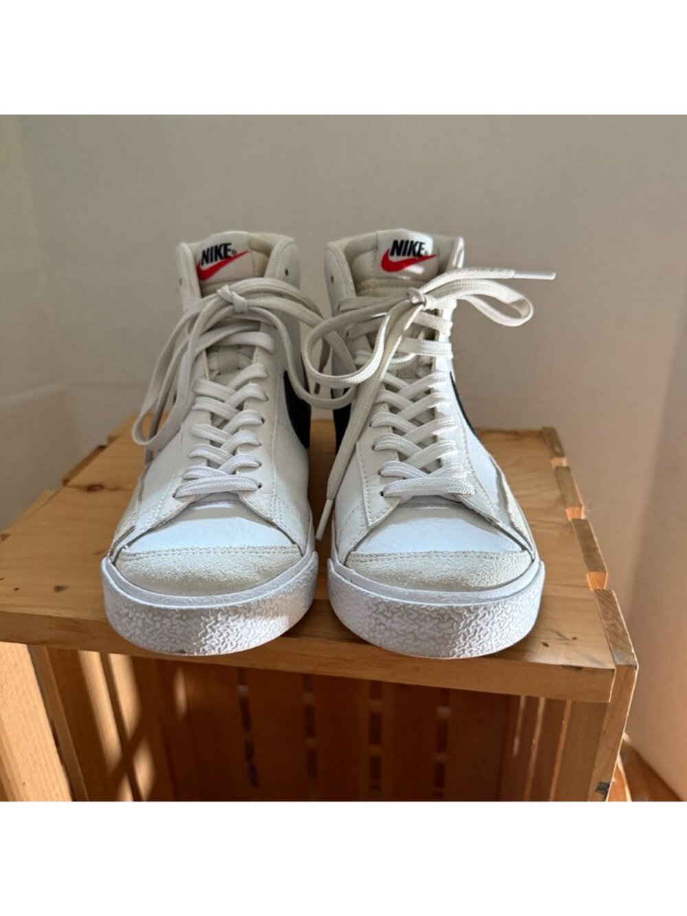 Nike Youth Size 7Y White Black Blazer Mid '77 Suede Leather Retro Sneakers Shoes - Picture 15 of 16